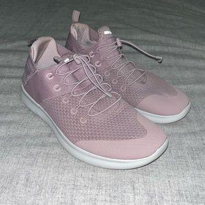 Women’s Nike Free Run Commuter Shoes